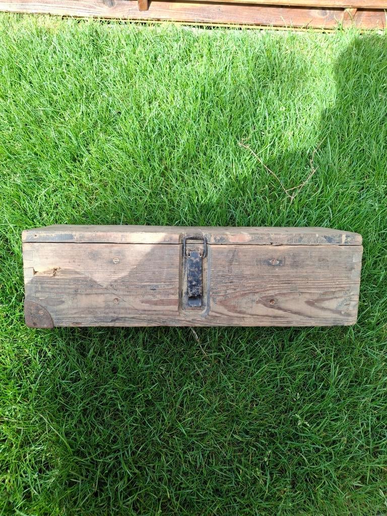 Ww2 10.5 cm ammo box 1942 gestempeld, Ophalen of Verzenden, Nederland