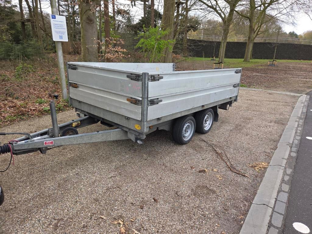 Aanhangwagen kipper 3 zijdig met dubbele as, Ophalen