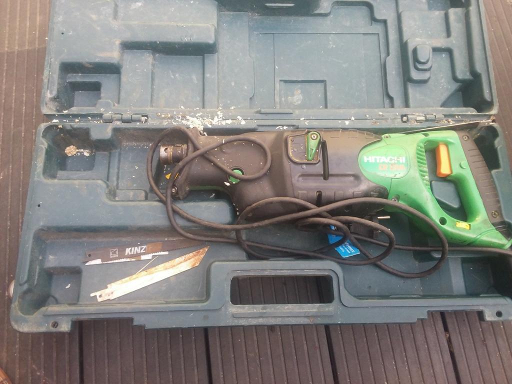 Hitachi Reciprozaag 220v, Ophalen, Gebruikt
