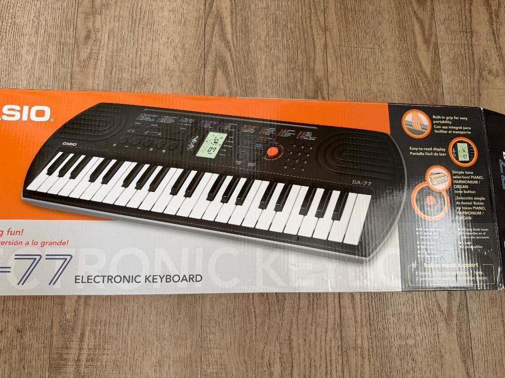 Casio Keyboard SA-77, Muziek en Instrumenten, Keyboards, Ophalen of Verzenden, Gebruikt, Overige aantallen, Casio
