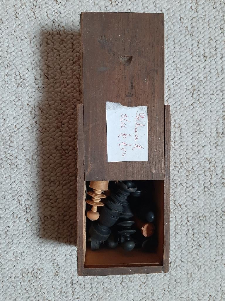 spelletjes: schaakstukken, Ophalen of Verzenden, Gebruikt
