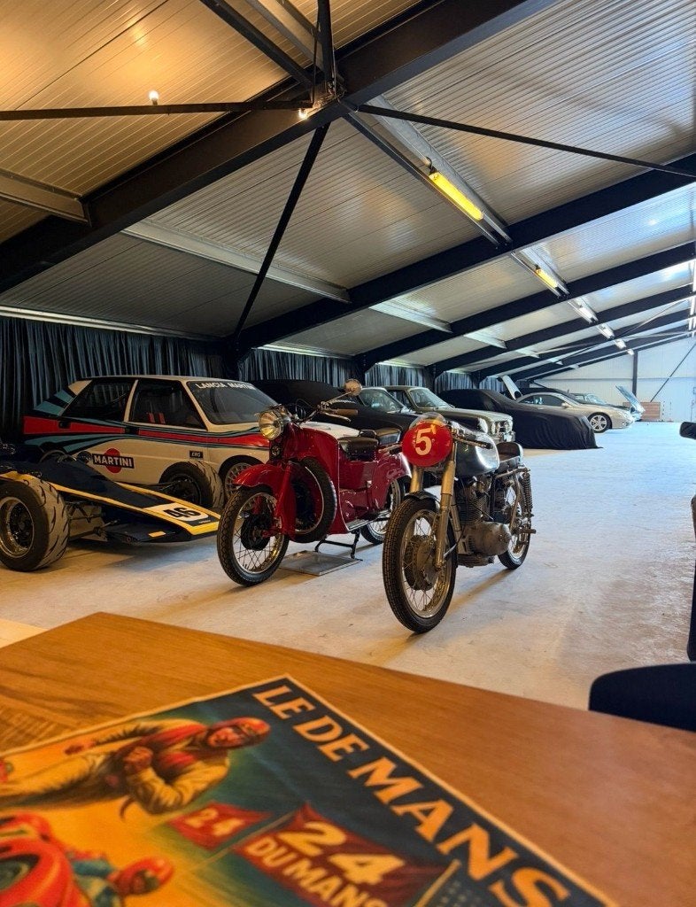 Oldtimer/auto winterstalling Friesland veilige Full service, Auto diversen, Autostallingen en Garages