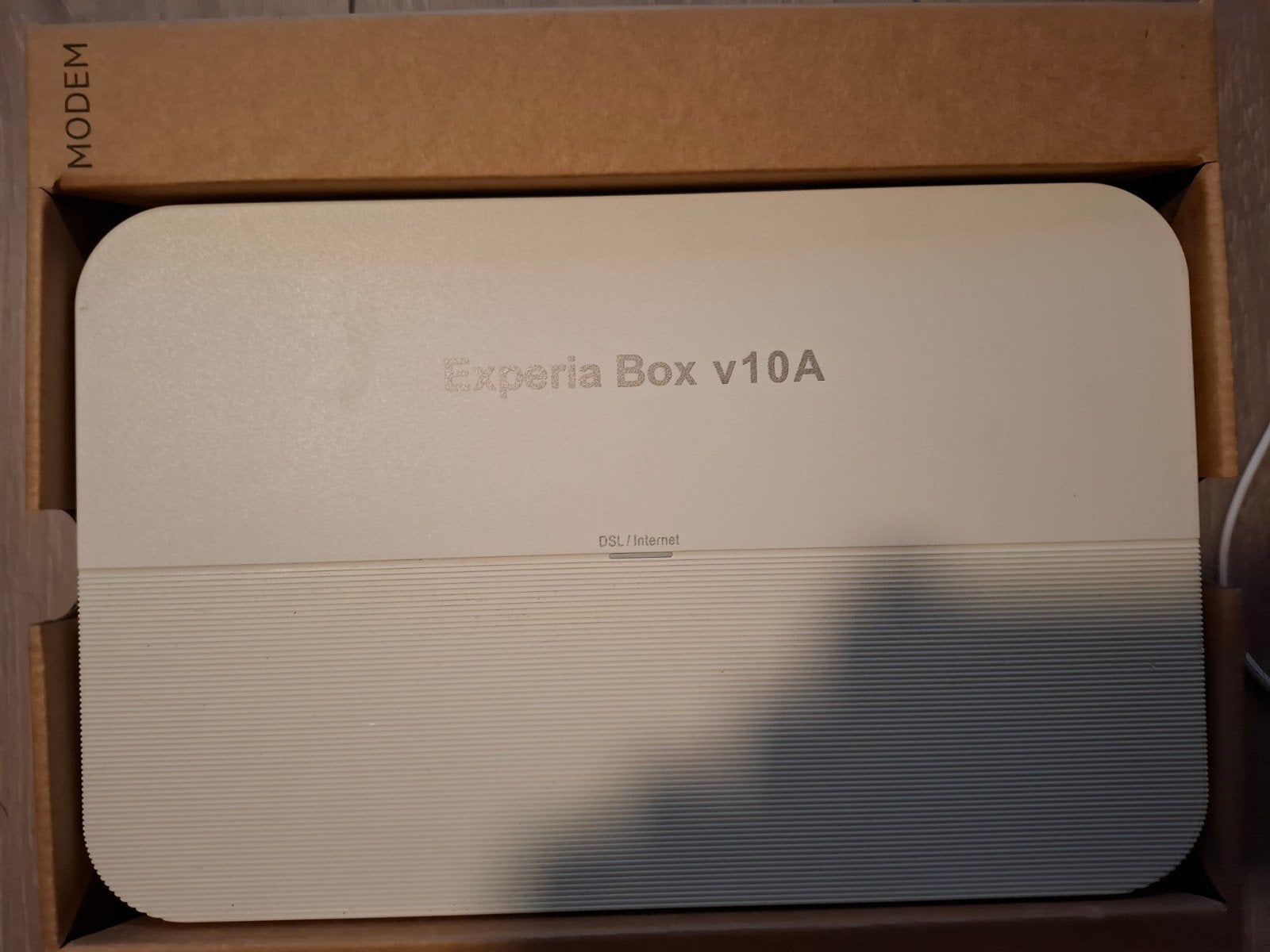 Experia Box v10A Modem/Router, Ophalen of Verzenden, Nieuw, Router met modem