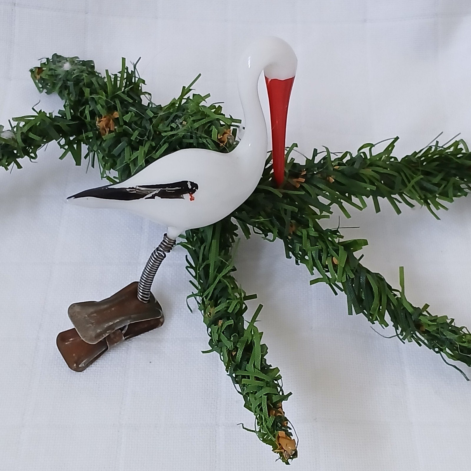 Oude Antieke kerstbal ooievaar melkglas, Verzenden