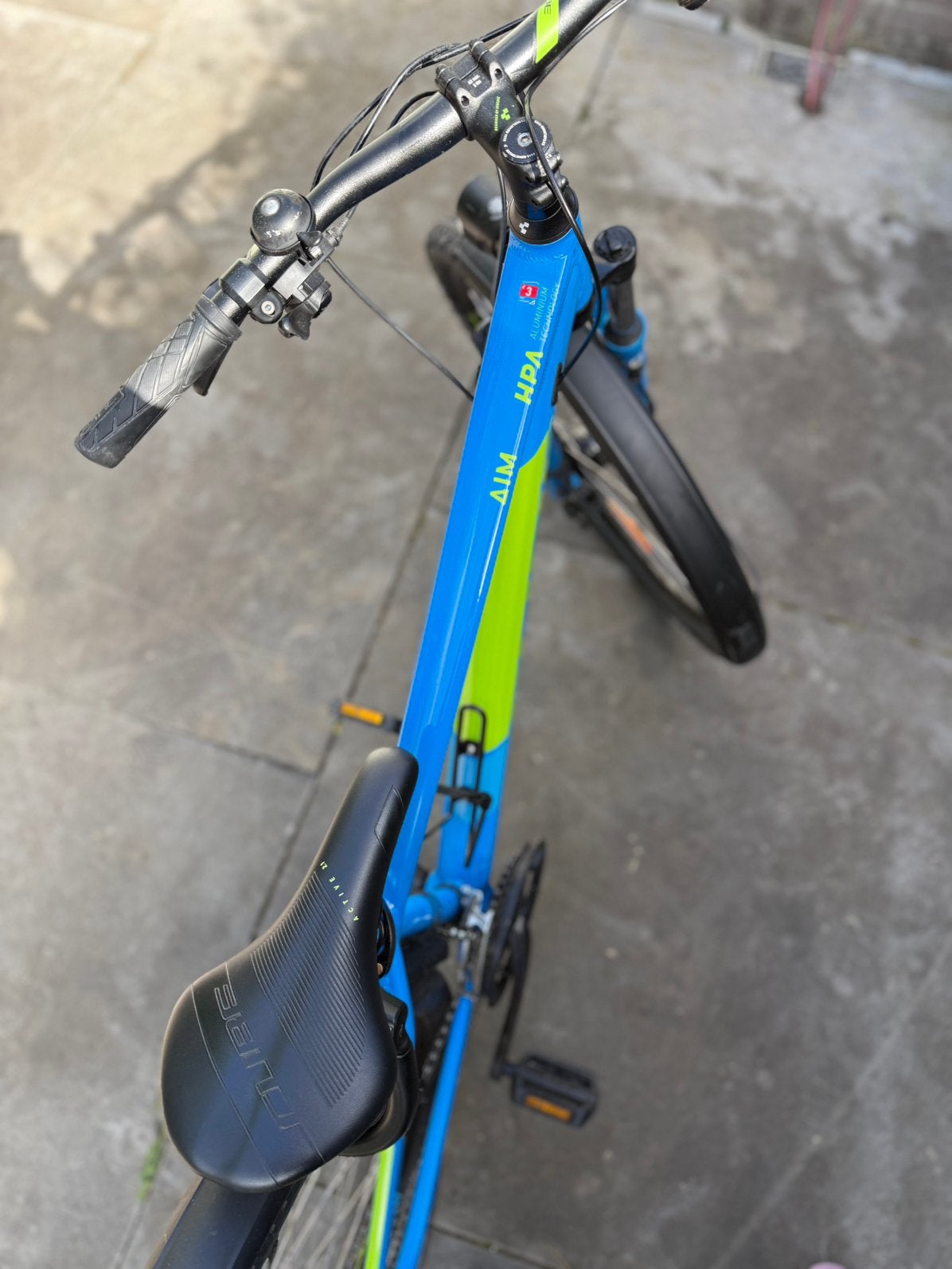 Foto 4 van CUBE Aim mountainbike blauw/groen – junior / kleine maat