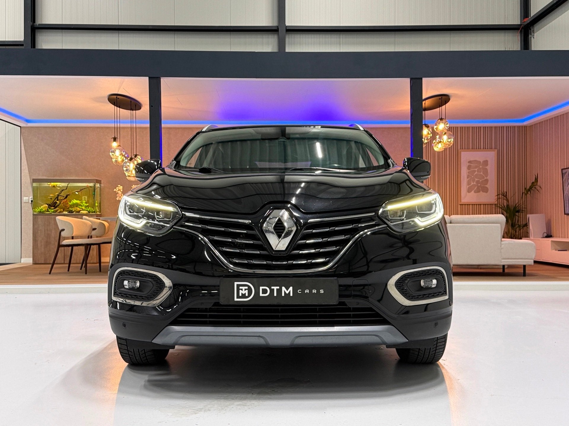 Renault KADJAR 1.3 TCe Intens AUT Navi Half Leder Trekhaak C, Auto's, Gebruikt, 4 cilinders, Leder en Stof, Zwart