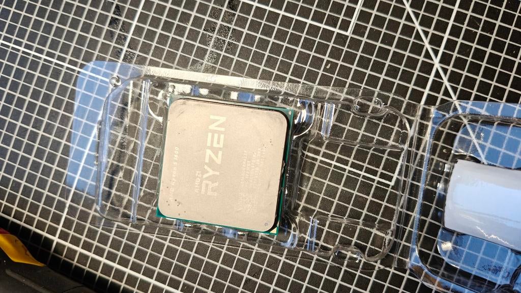 AMD Ryzen 5 1600 CPU - 6 Cores, 12 Threads, Computers en Software, Processors, 6-core, Gebruikt, Ophalen of Verzenden, AM4
