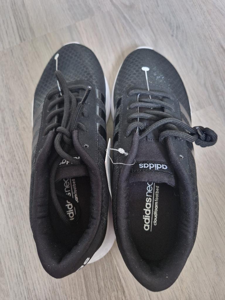 Nieuwe Adidas neo sneakers mt 39,5, Adidas, Zwart, Nieuw, Ophalen of Verzenden