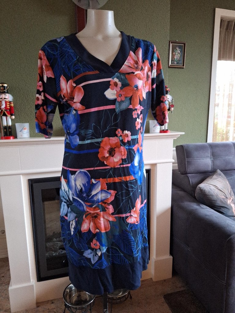 Betty Barclay blauw bloemen jurk 44, Maat 42/44 (L), Betty Barclay, Zo goed als nieuw, Knielengte