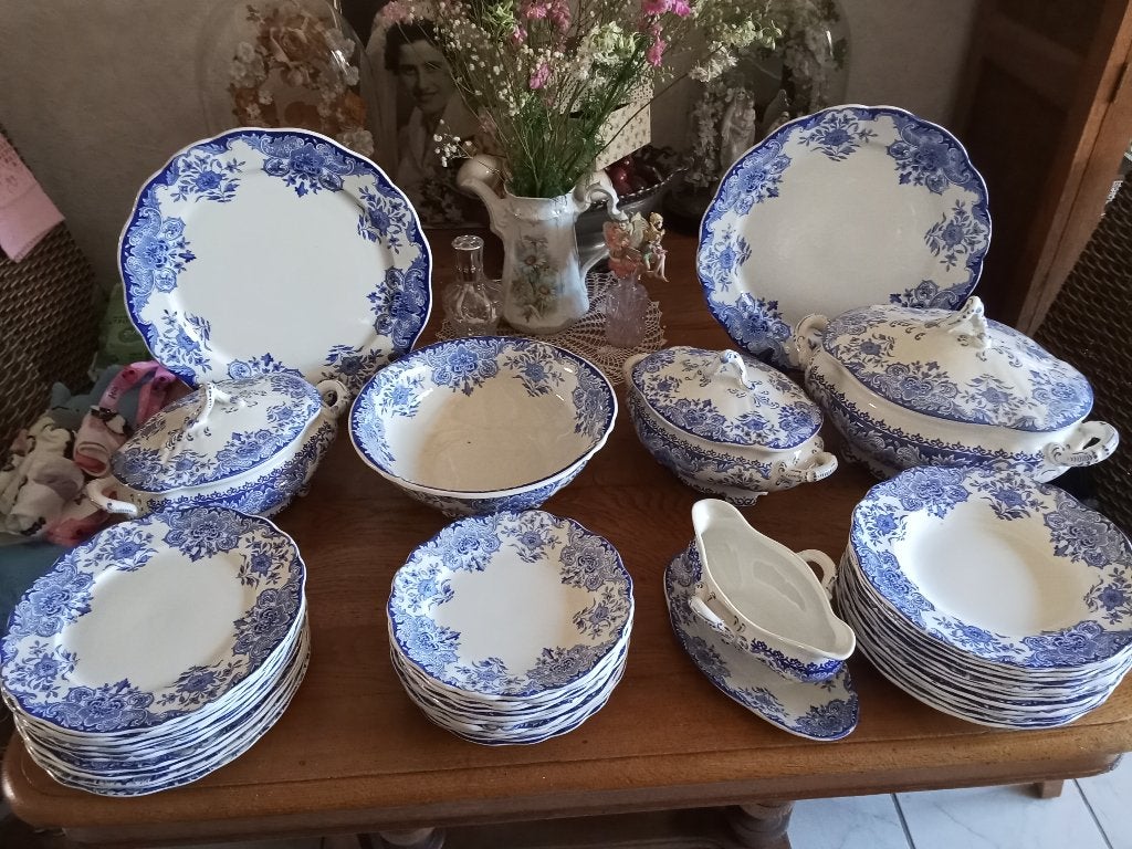 servies B.F.K. DORDRECHT 12 persoons eetservies, Antiek en Kunst, Ophalen