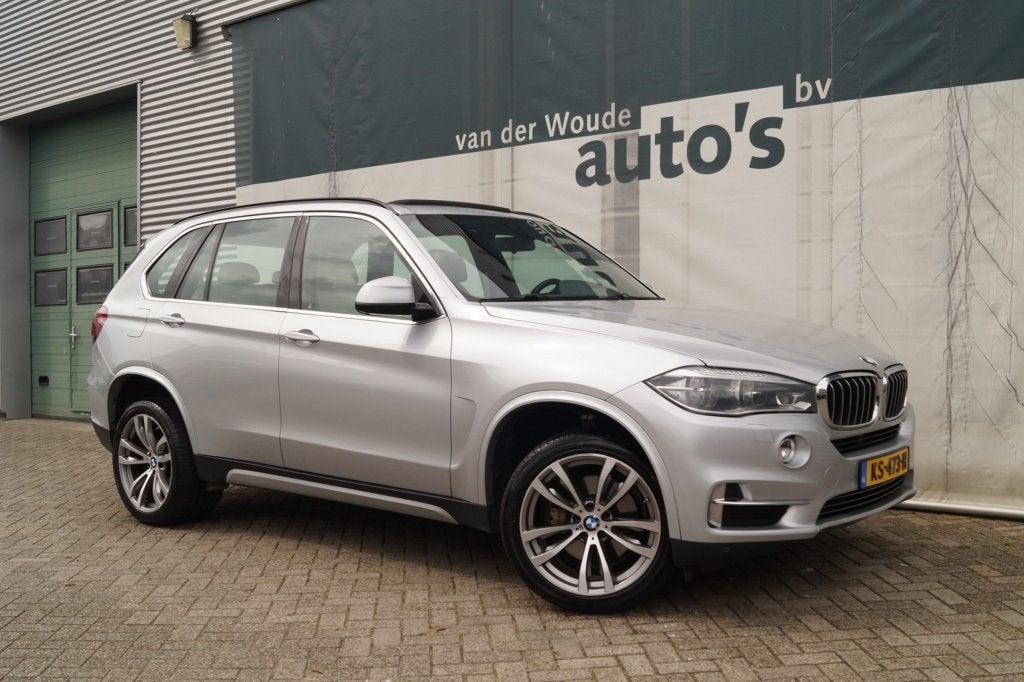 BMW X5 xDrive40e High Executive -LEER-PANO-NAVI-CAM-, Auto's, BMW, Gebruikt, 4 cilinders, Bedrijf, Vierwielaandrijving