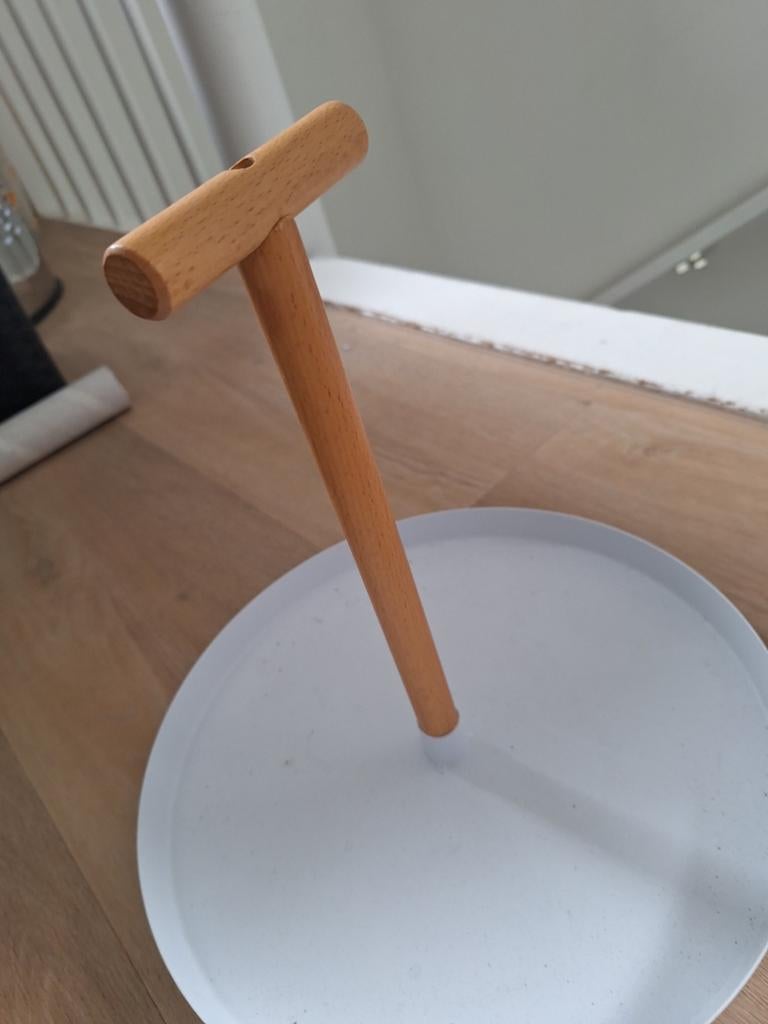 Decoratieve schaal met houten handvat, Huis en Inrichting, Ophalen of Verzenden, Gebruikt, Rond, Hout