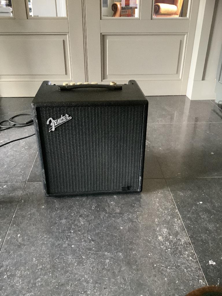 Fender rumble LT 25 basversterker, Ophalen, Gebruikt