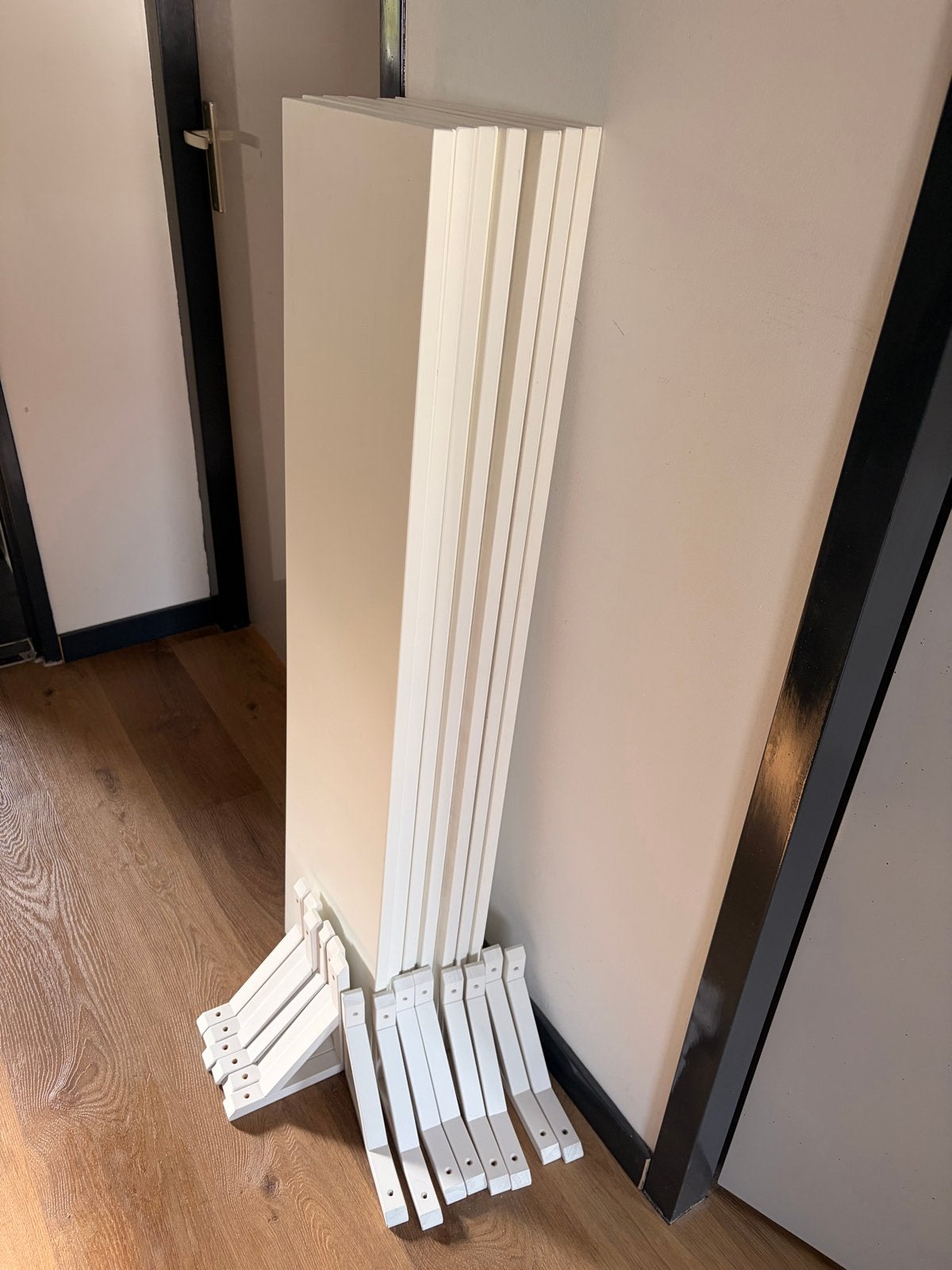 IKEA Bergshult planken (7 stuks) en Ramshult dragers, Ophalen, Gebruikt