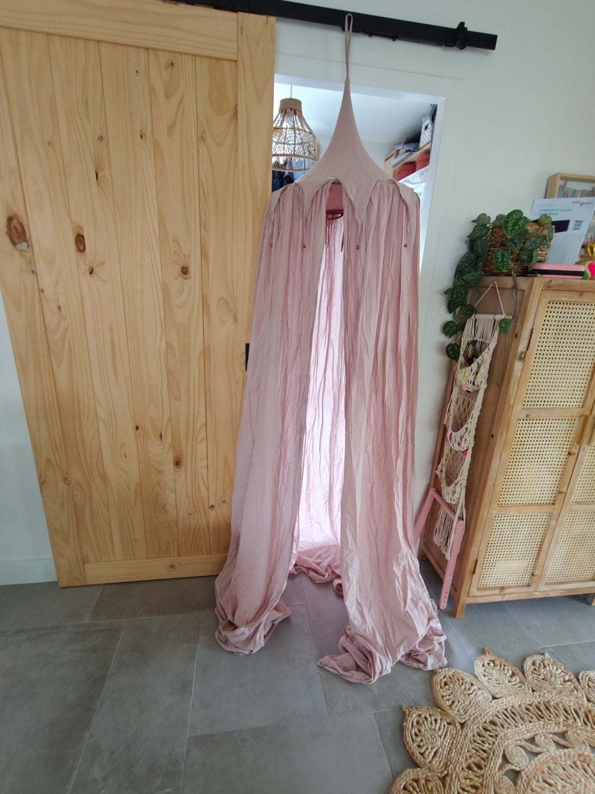 Klamboe numero74 pink, Kinderen en Baby's, Kinderkamer | Inrichting en Decoratie, Ophalen of Verzenden, Zo goed als nieuw, Klamboe