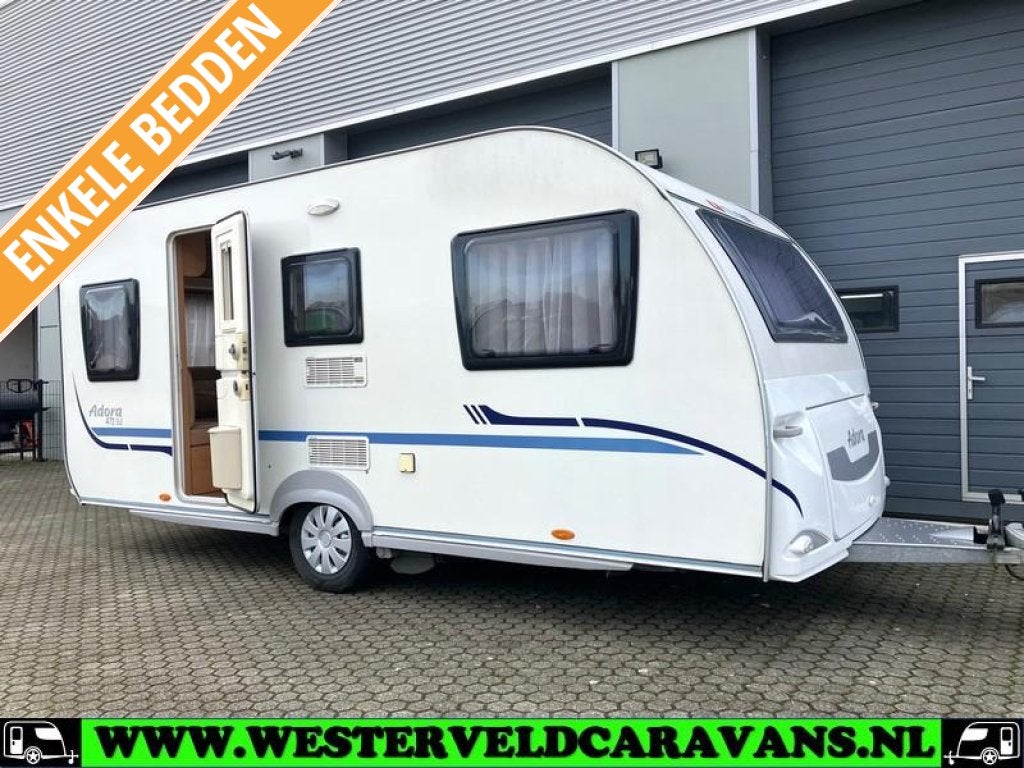 Adria Adora 472 LU +MOVER +GERJAK VOORTENT +FIETSREK, Rondzit, Bedrijf, 5 tot 6 meter, Overige typen