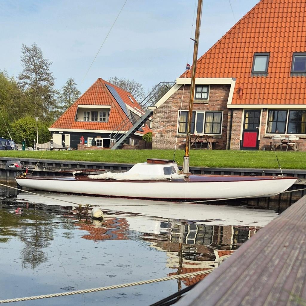 Wedstrijd zeilboot 720 klasse met wegtrailer, Ophalen, Gebruikt, Tour-wedstrijdjacht, 6 tot 9 meter