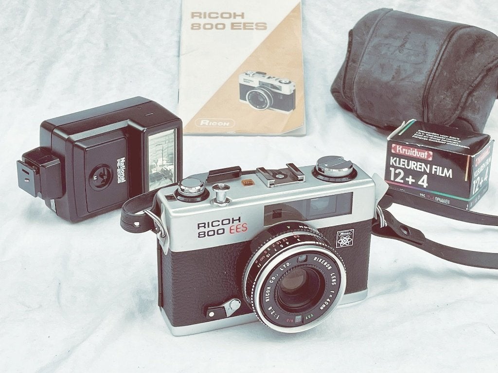 Ricoh 800 EES (35mm Point & Shoot), Ophalen of Verzenden, Compact, Overige Merken