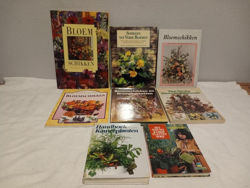 Leuke partij bloemschikboeken&onderhoud planten., Ophalen of Verzenden
