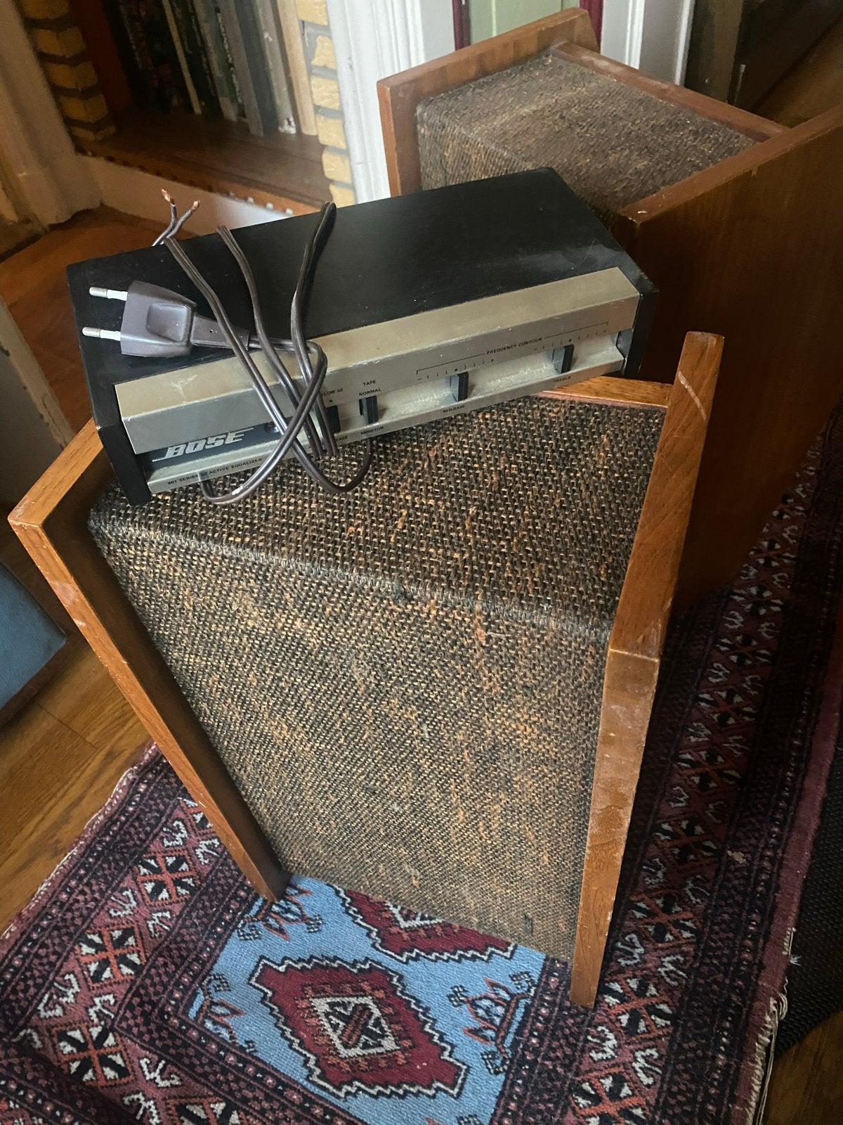 Vintage Bose 901 speakers met III serie equalizer, Ophalen, Stereo speakers, Gebruikt, Inclusief kabels