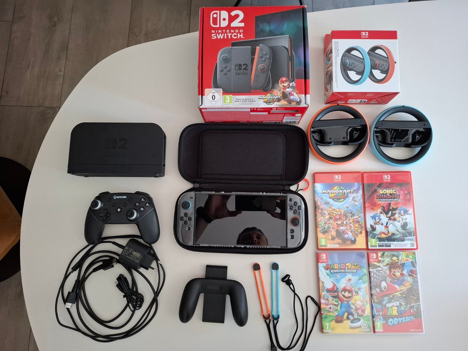 Complete Nintendo Switch 2 met 4 Spellen en Accessoires, Ophalen, Met games, Zo goed als nieuw, Switch Original