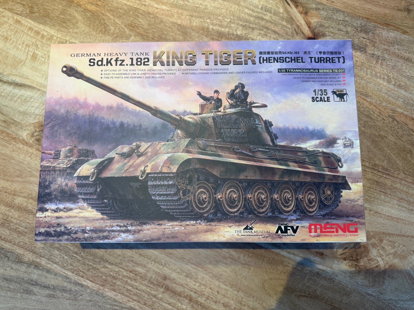 Aangeboden: king Tiger WW2 schaal 1:35, Ophalen of Verzenden, Nieuw, 1:35 tot 1:50