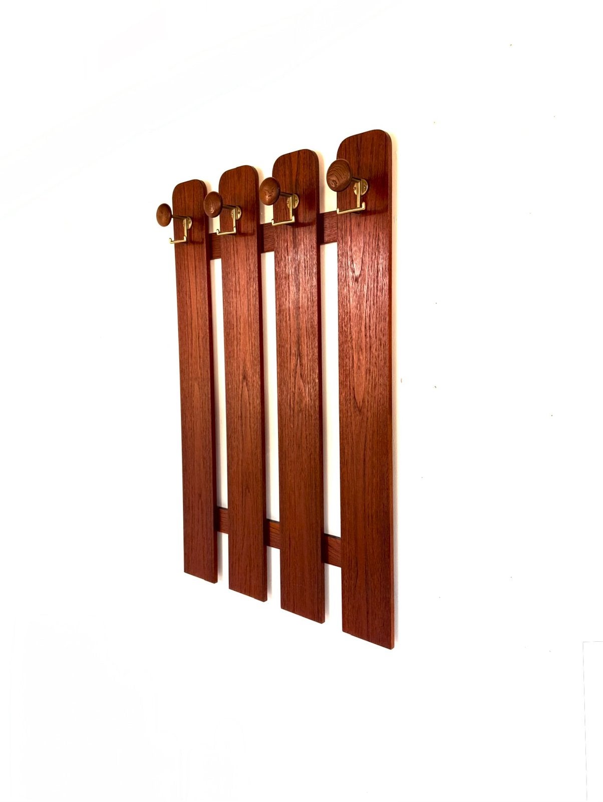 Vintage Deense XL teakhouten wandkapstok, jaren ‘60, Wandkapstok, 100 tot 150 cm, Zo goed als nieuw, Nvt