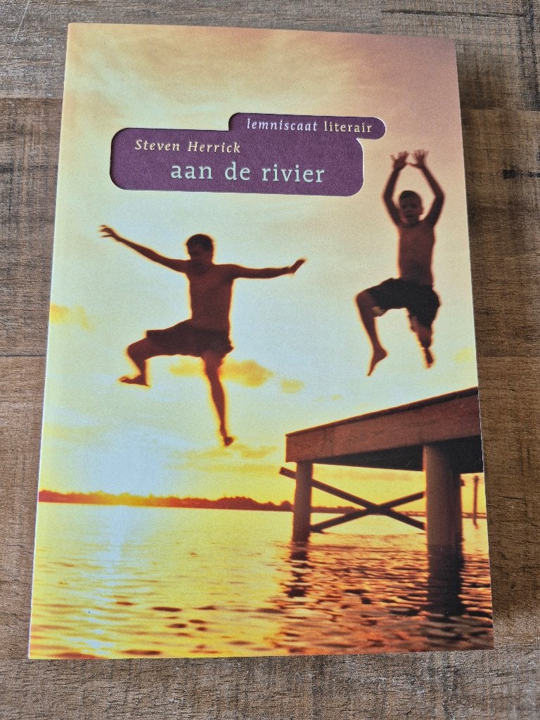 Aan De Rivier - Steven Herrick - NIEUW., Nieuw, Ophalen of Verzenden, Fictie, Steven Herrick