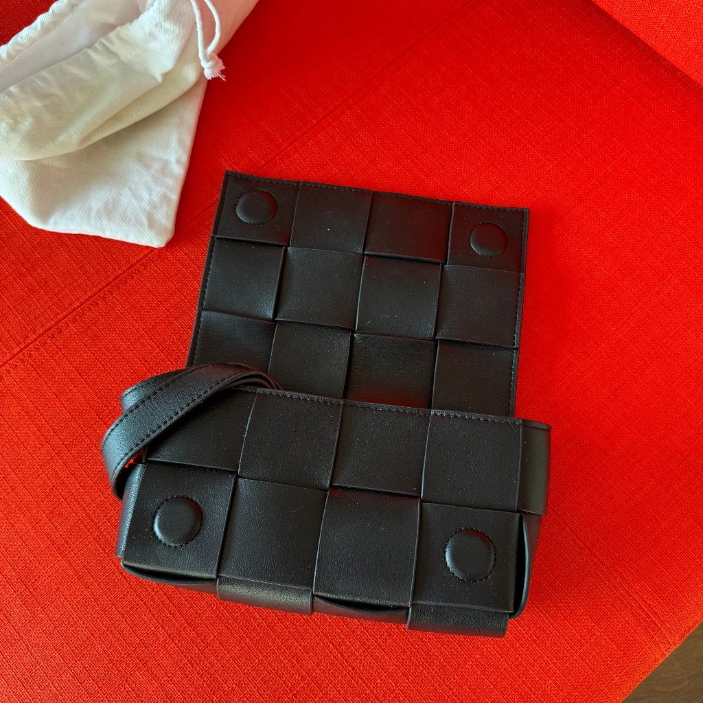 Zwarte Bottega Veneta Cassette Heuptas, Ophalen of Verzenden, Zo goed als nieuw, Zwart, Overige typen