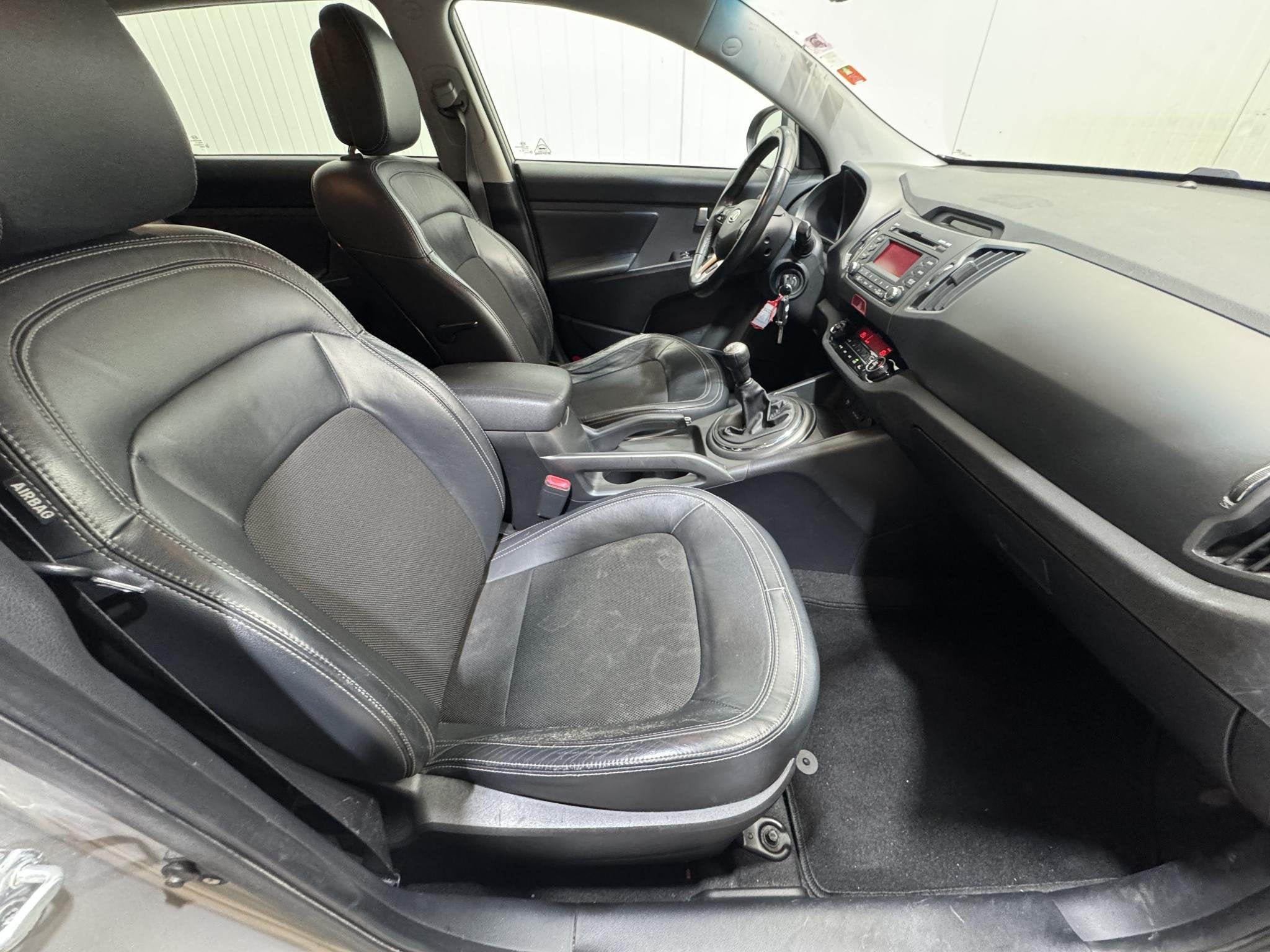 Foto 25 van Kia Sportage 2.0 X-ecutive Plus Pack First Edition