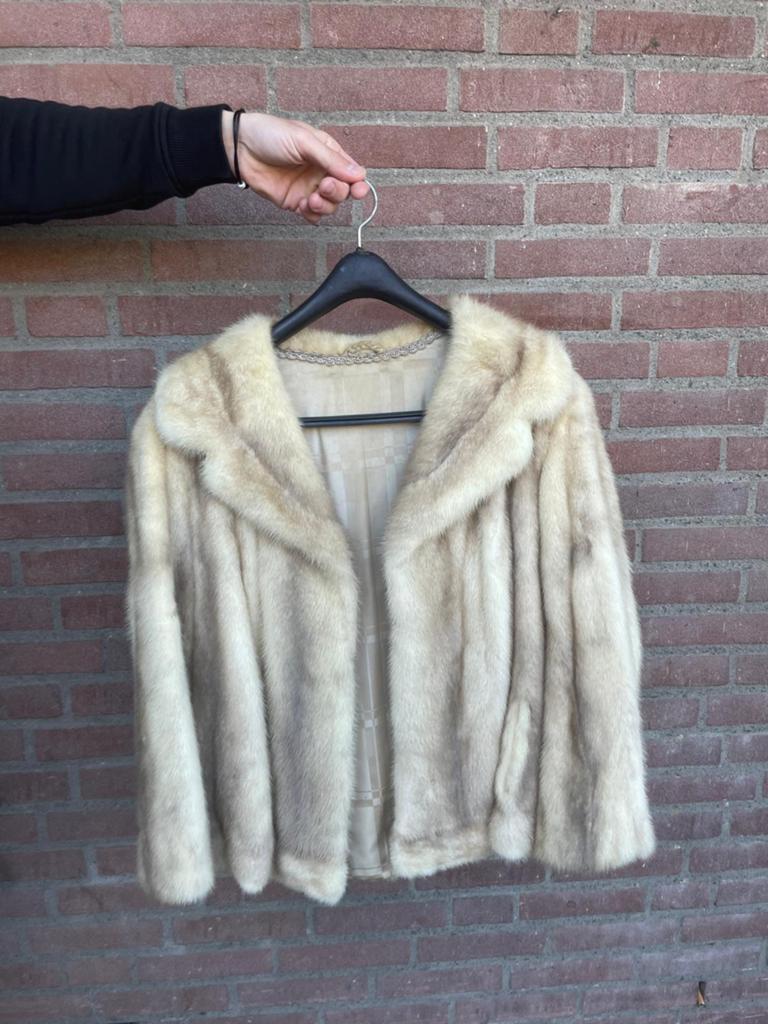 Vintage bontjas/nerts, Ophalen, Beige, Zo goed als nieuw, Jasje