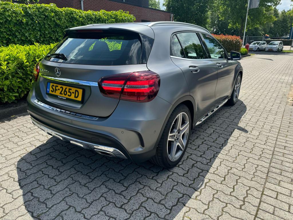 Mercedes-Benz GLA 200 d Business Solution AMG cruise, navi,, Auto's, 4 cilinders, 23 km/l, Origineel Nederlands, Bedrijf