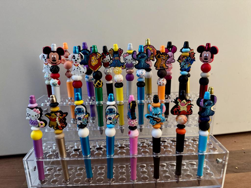 26 disney pennen inclusief display en verzendkosten, Ophalen of Verzenden, Overige figuren, Nieuw, Pen, Potlood of Stift