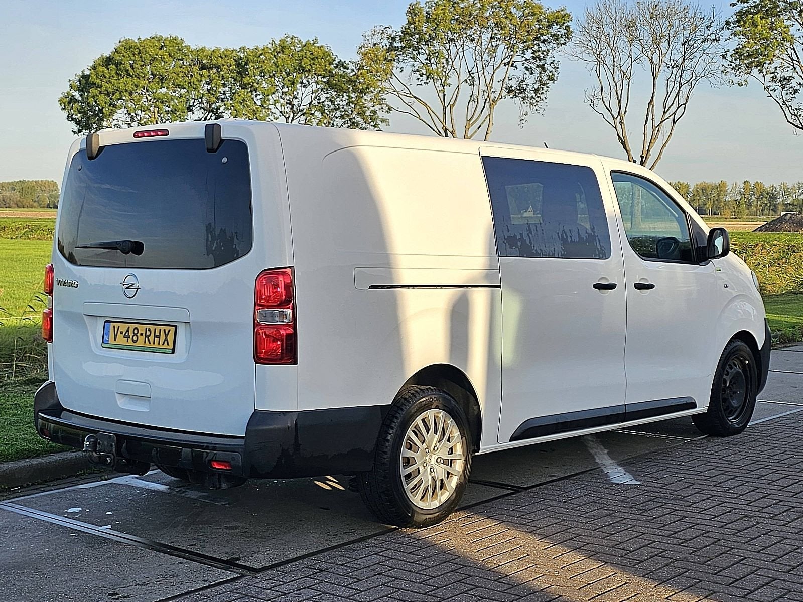 OPEL VIVARO 2.0 L3 XL Dubbele Cabine Airco Navi WP-Inrichtin, Gebruikt, Euro 6, Verwarmde buitenspiegels, Wit