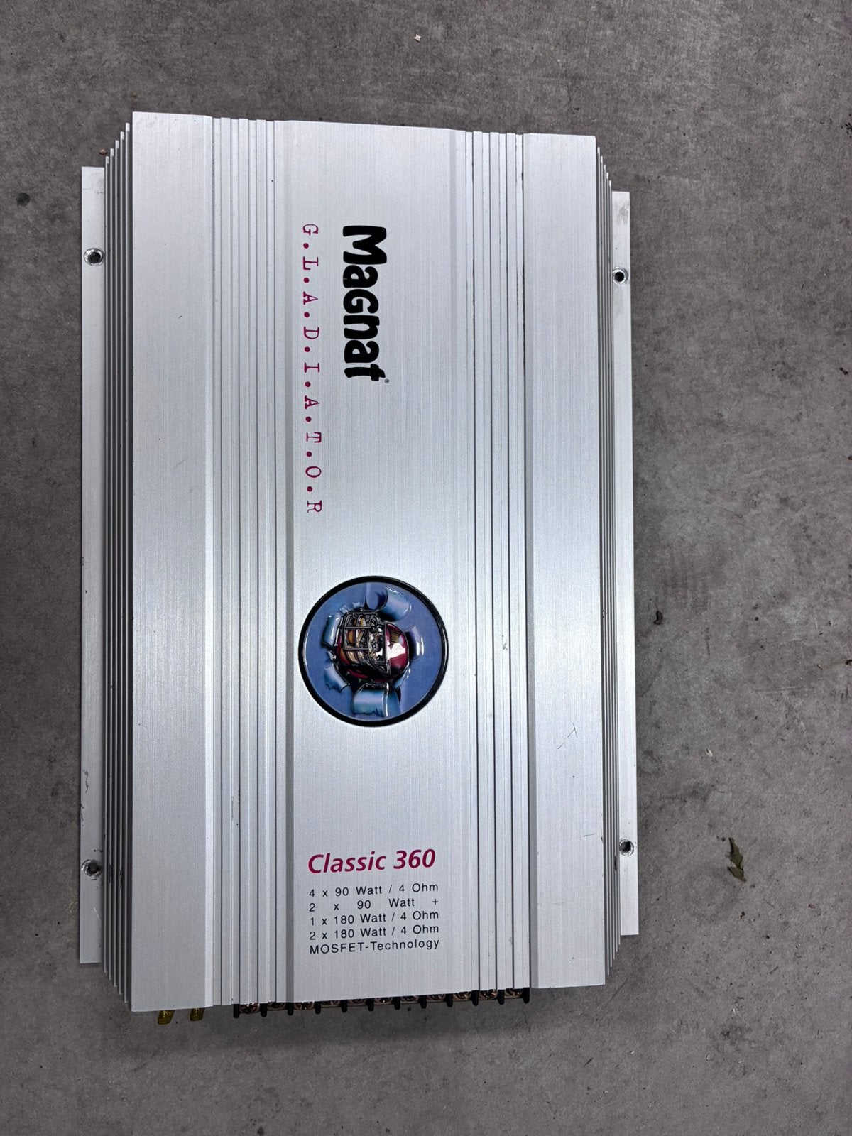 Defecte Magnat Classic 360 versterker GRATIS, Ophalen, Gebruikt