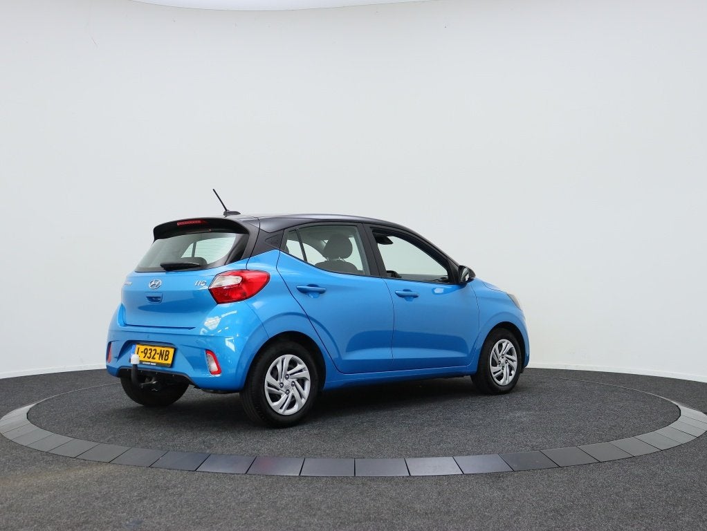 Foto 2 van Hyundai i10 1.0 Comfort | Stoelverwarming | Afn. Fietsendrag
