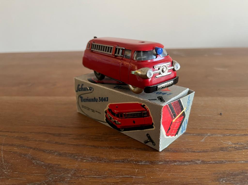 Schuco varianto 3047 brandweertruck, Ophalen of Verzenden
