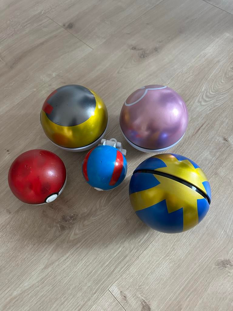 Pokémon Ballen Collectie - Diverse Types, Ophalen of Verzenden, Gebruikt, Jongen of Meisje