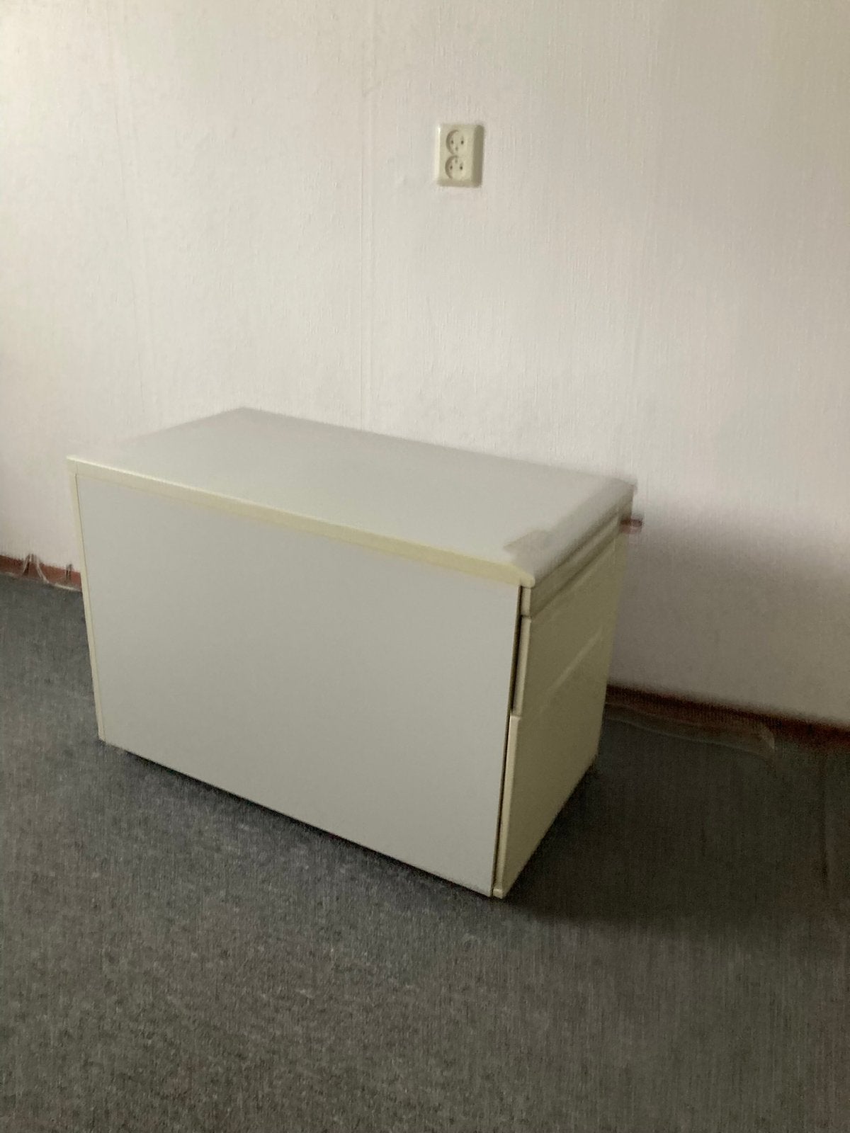 Ladenblok 3 laden met sleutel, Ophalen, Minder dan 50 cm, Gebruikt, 75 cm of meer