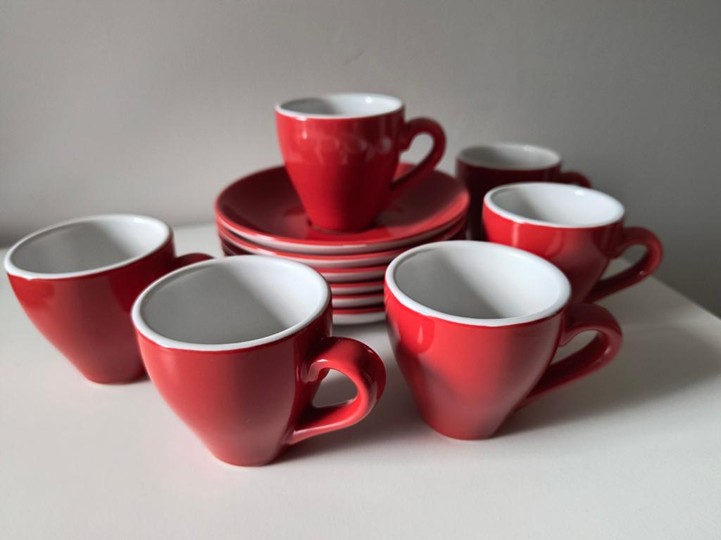 6 rode Swan of Denmark Espresso Kop en Schotels - zgan, Ophalen of Verzenden, Zo goed als nieuw, Aardewerk, Kop(pen) en/of Schotel(s)