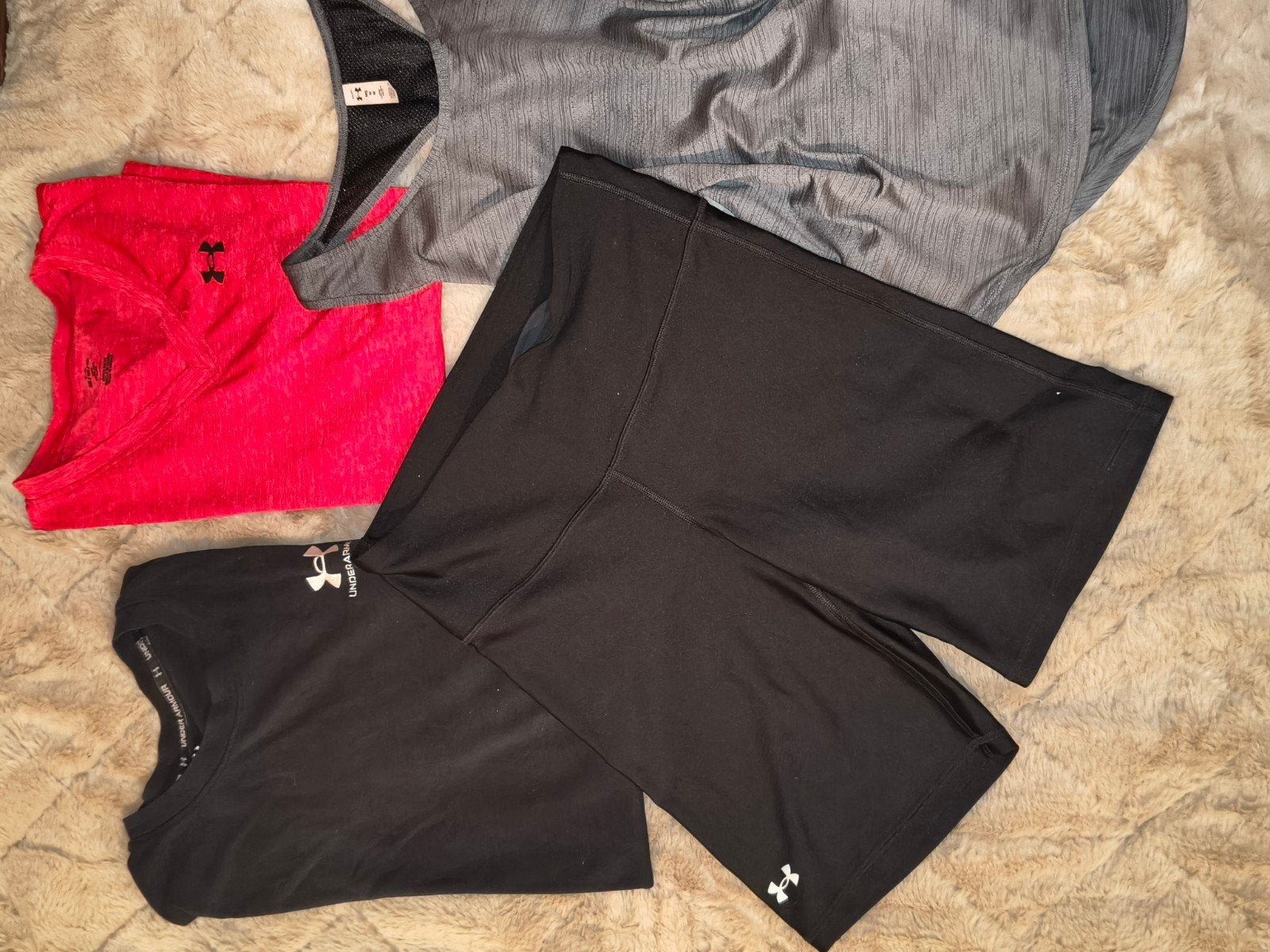 Sportkleding Zo Goed Als Nieuw Maat M #0002, Kleding | Dames, Under Armour, Verzenden, Zo goed als nieuw, Maat 38/40 (M)