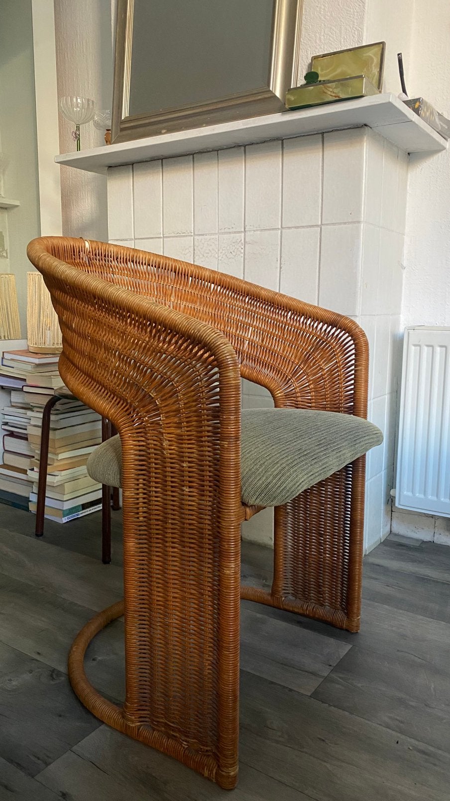 Rotan stoel, Ophalen