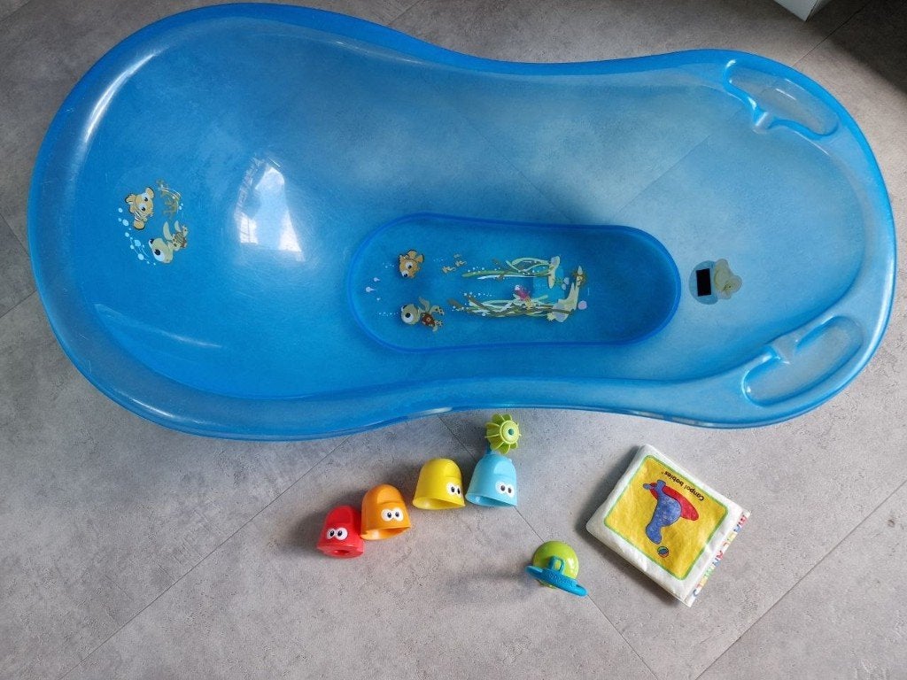 Baby Bath Tub with Bath Toys & Soft Bath Book, Ophalen, Gebruikt, Badje, Overige merken