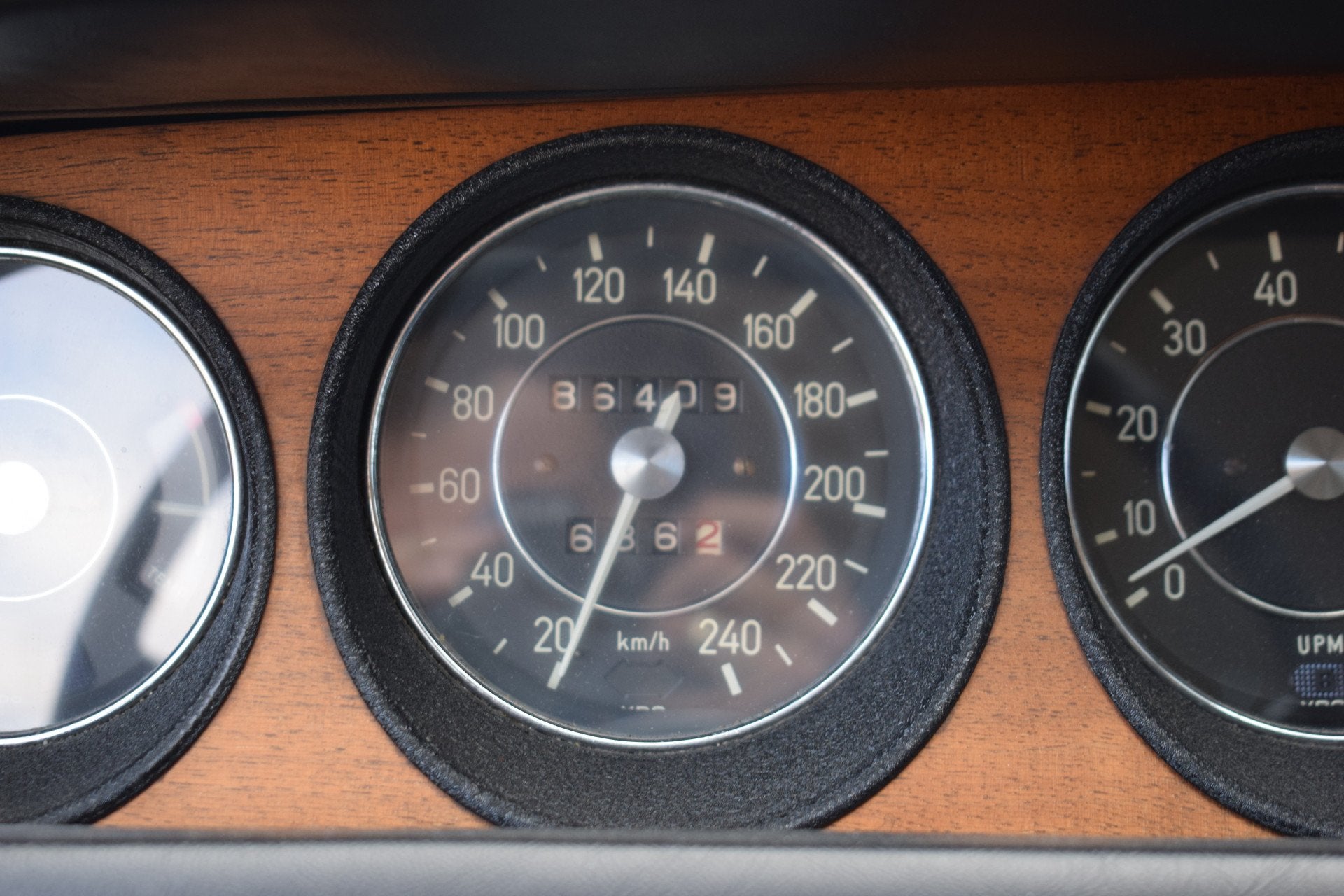 BMW 2800 CS 2.8 6 cilinder | Belastingvrij | APK-vrij | Unie, foto 9