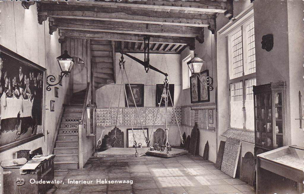 Oudewater. Interieur Heksenwaag.  **, Ophalen of Verzenden, 1960 tot 1980, Ongelopen, Utrecht