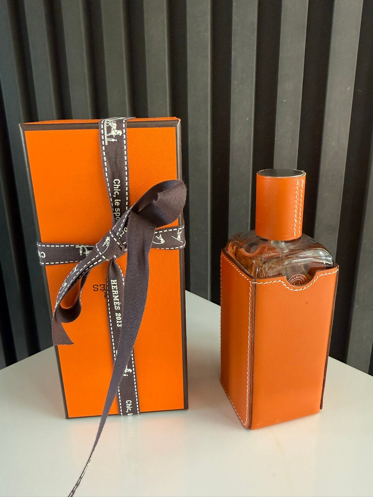 HERMES Leather Case & Parfum 100ml Hermesessence in box, Ophalen of Verzenden, Zo goed als nieuw
