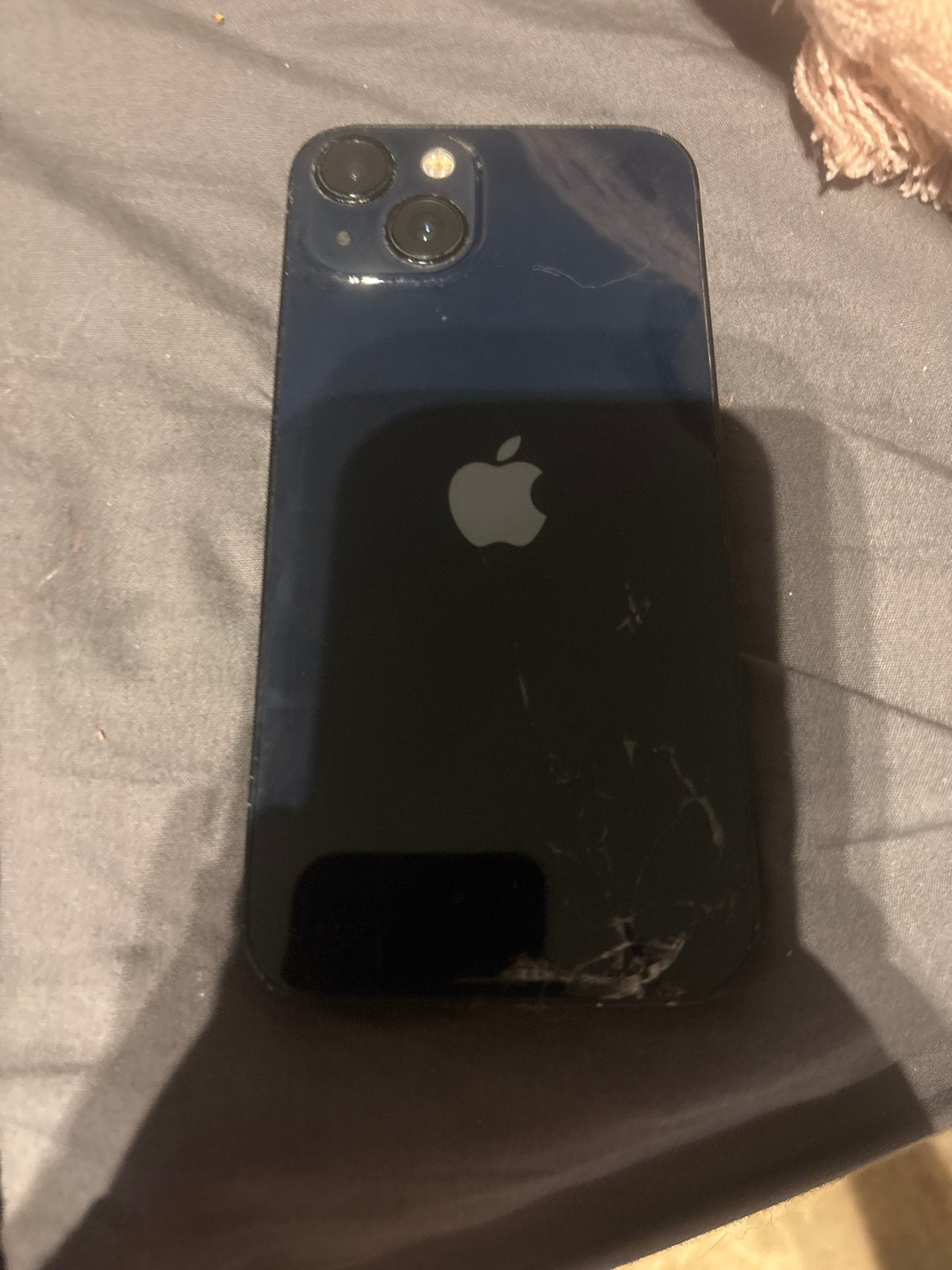 iPhone 13 128GB Blauw - Gebarsten scherm en achterkant, 128 GB, Blauw, Ophalen of Verzenden, Zonder simlock