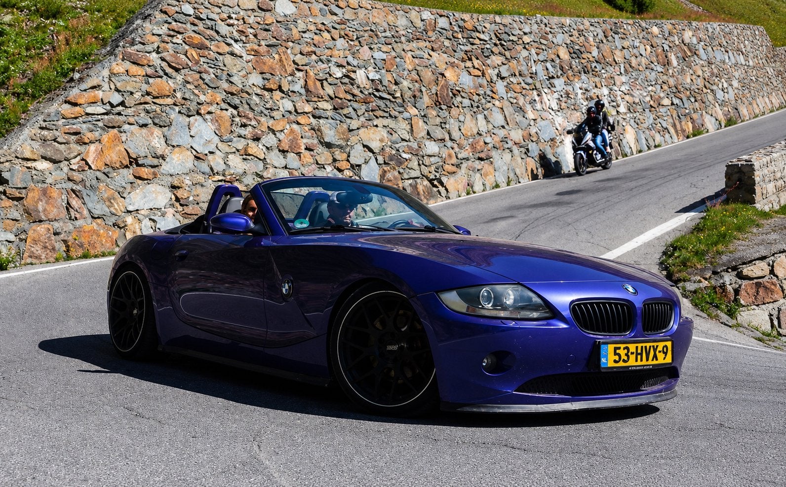 BMW Z4 2.5i Roadster cabrio 19” M sport stoelen gereviseerd, Automaat, Achterwielaandrijving, 1750 kg, Zwart