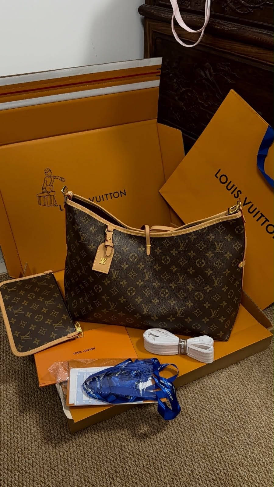 Louis Vuitton MM tas - Nieuw in doos met toebehoren, Ophalen of Verzenden, Nieuw, Bruin, Handtas