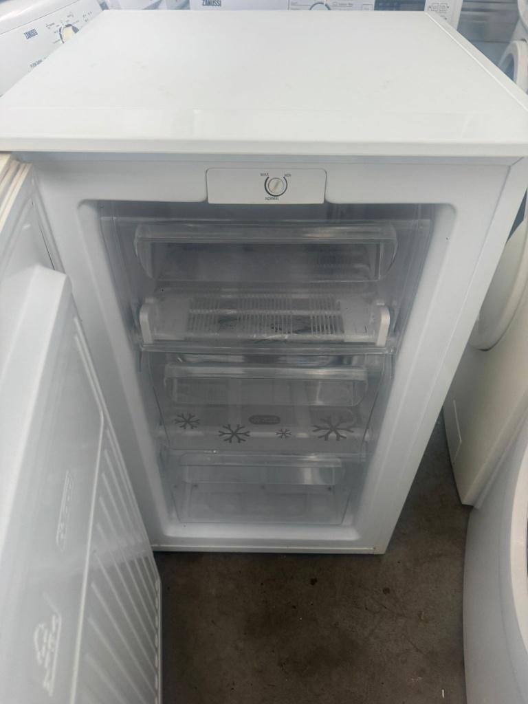 Zanussi Vrieskast schoon garantie bezorging, Vrieskast, Gebruikt, Minder dan 85 cm, Minder dan 60 cm